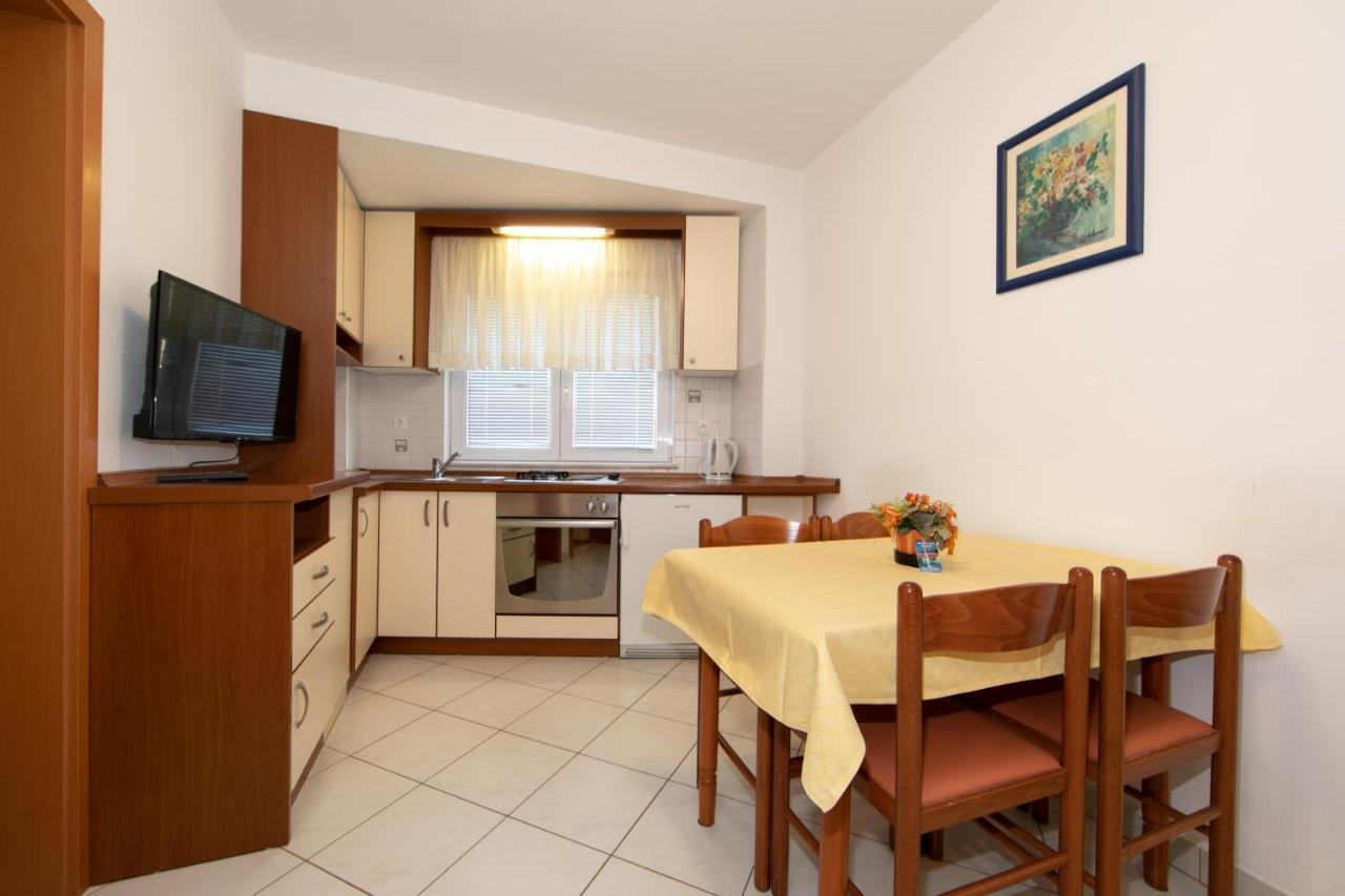 Apartmani Biser Tučepi المظهر الخارجي الصورة