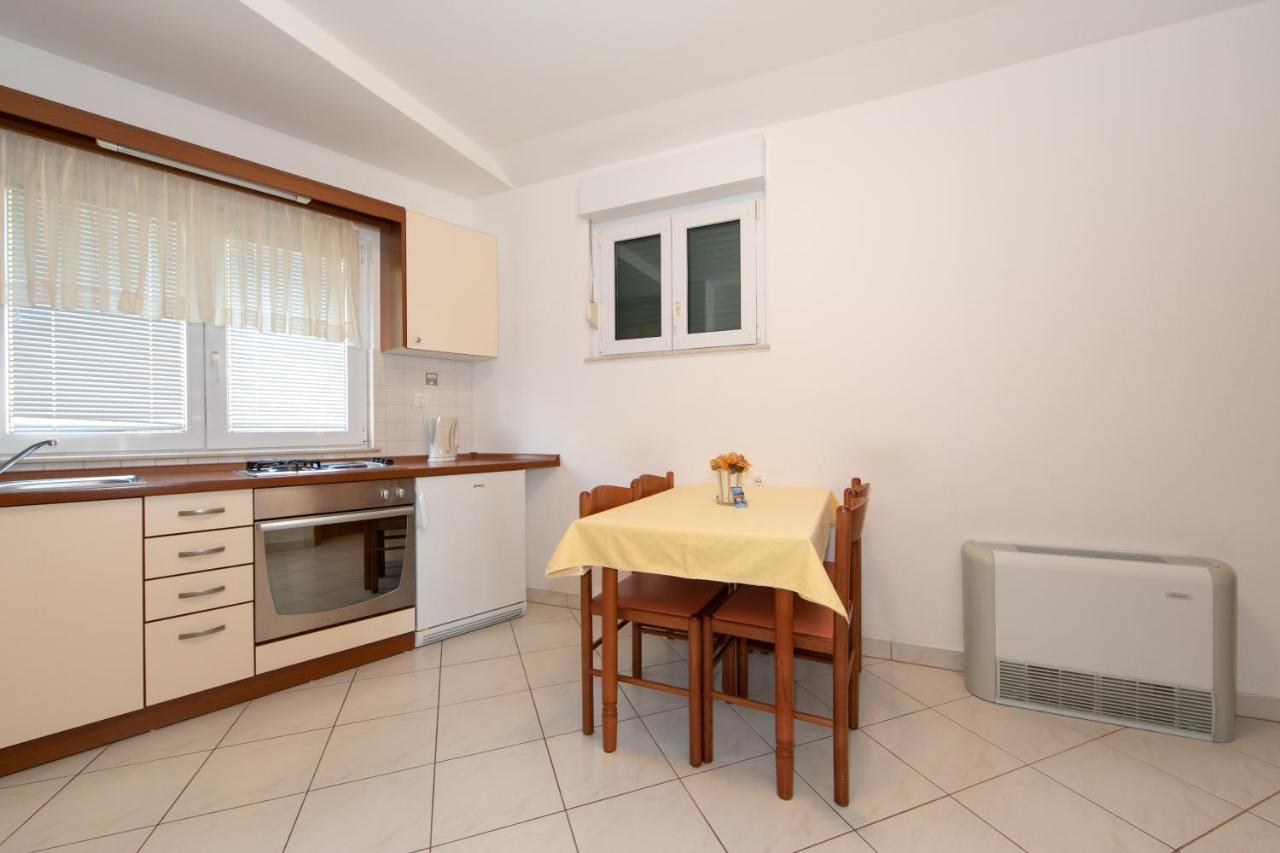 Apartmani Biser Tučepi المظهر الخارجي الصورة