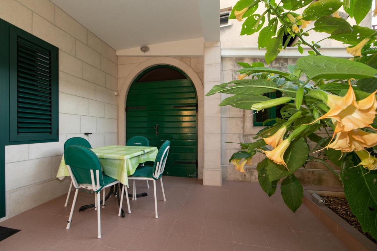 Apartmani Biser Tučepi المظهر الخارجي الصورة