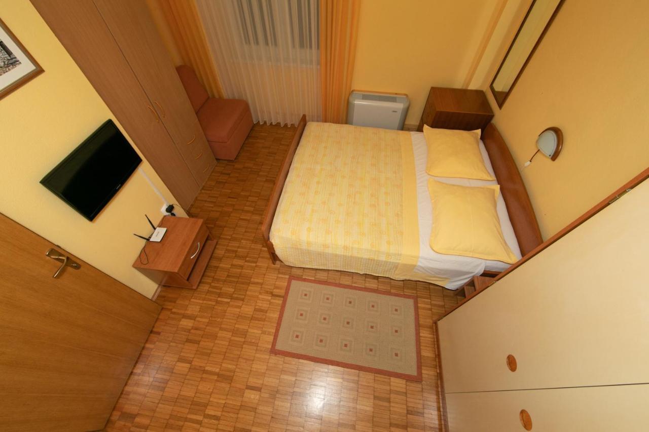 Apartmani Biser Tučepi المظهر الخارجي الصورة