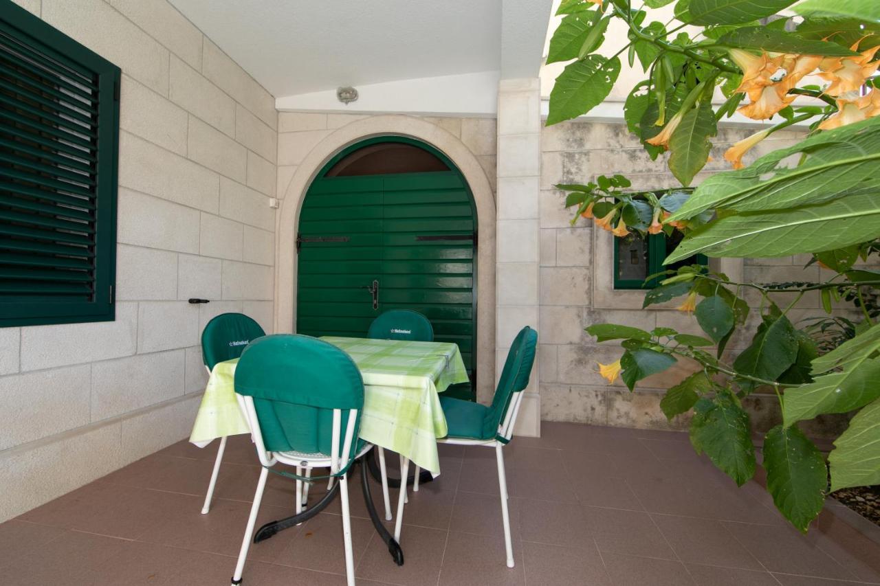 Apartmani Biser Tučepi المظهر الخارجي الصورة