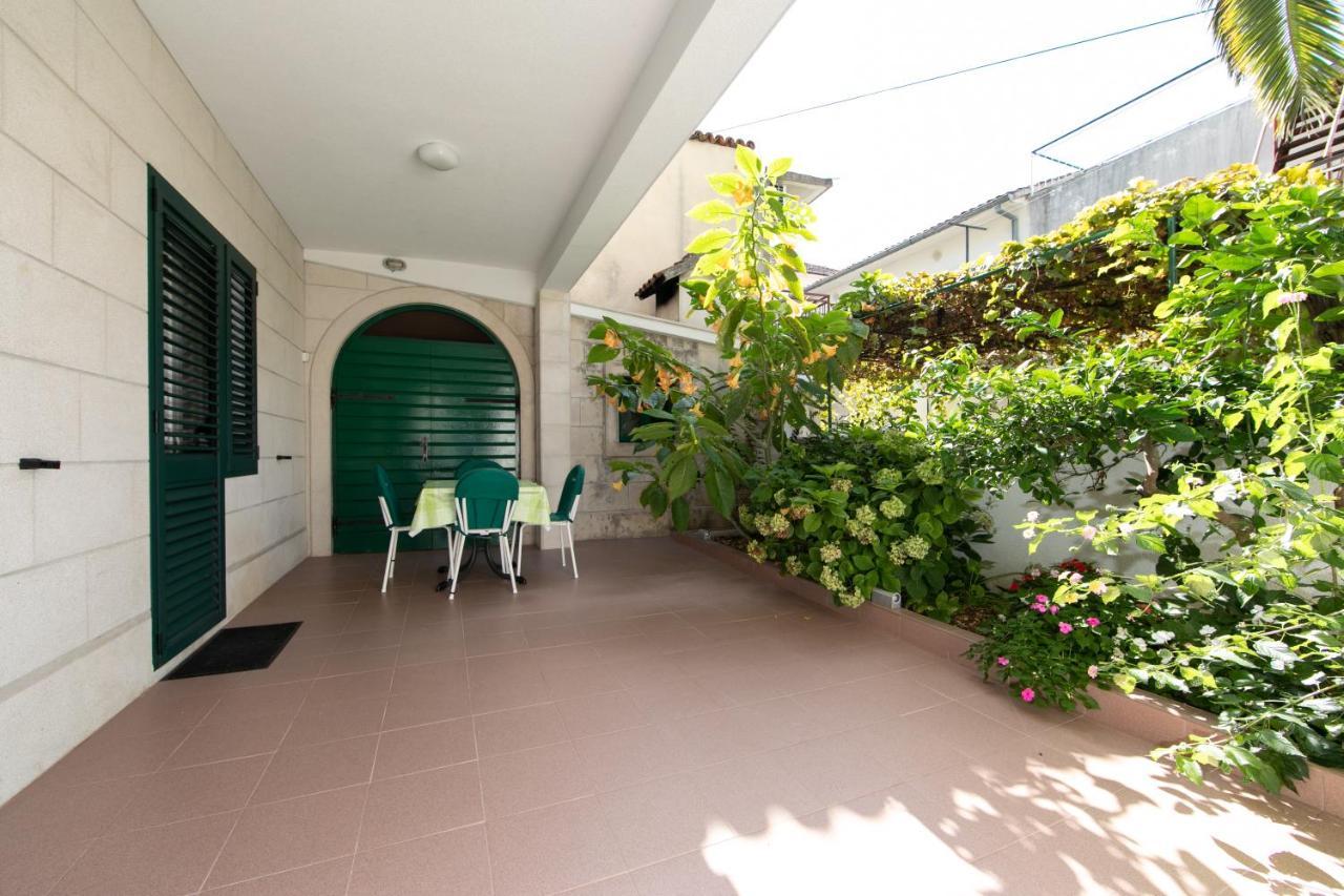Apartmani Biser Tučepi المظهر الخارجي الصورة