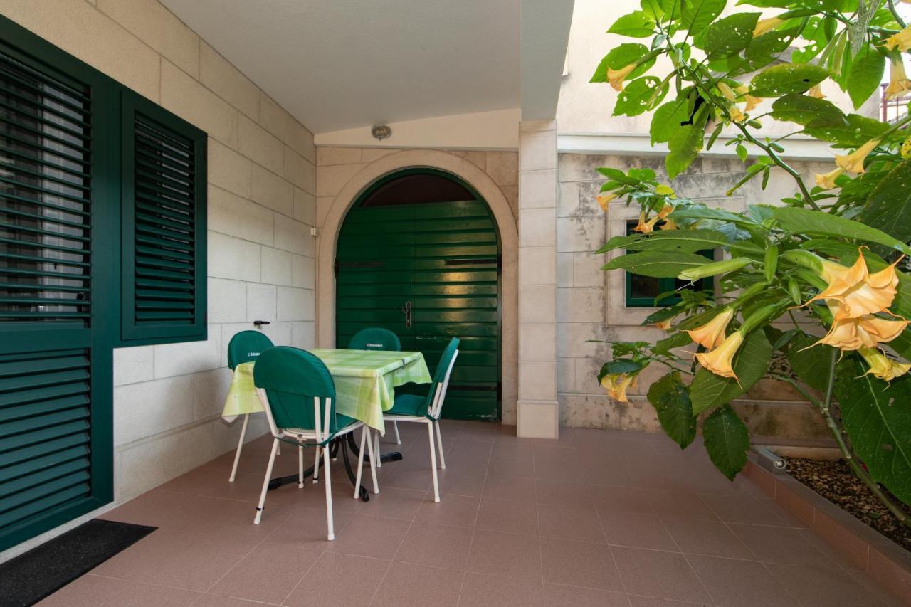 Apartmani Biser Tučepi المظهر الخارجي الصورة