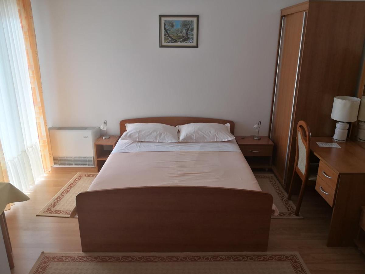 Apartmani Biser Tučepi المظهر الخارجي الصورة